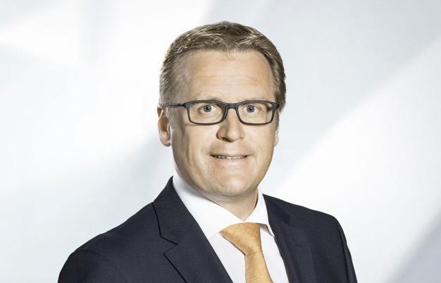 The Executive Board Stefan Fuchs: CEO, Corporate