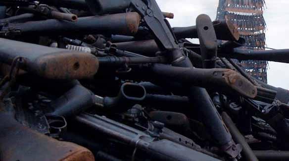 Small Arms and Light Weapons in the East African Community Impact Assessment of Control of Small Arms between 2006 and 2012 Contributions by the GIZ Programme Promotion of Peace and Security in the