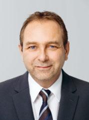 HSG, and then began his career in the Legal Service of Canton St. Gallen s Civil Engineering Office. From 1993 to 1997 Gämperle was Deputy General Secretary in the Canton St.