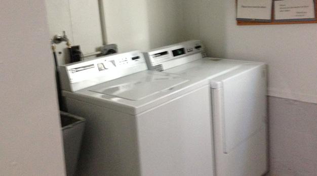 Amenities 02 Laundry Facilities Ground floor 1 Washer/dryer pair, under