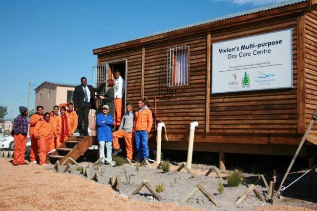 Two timber frame housing show units were built in Grabouw and Rustenburg Four new forestry enterprise development contractors were formed A