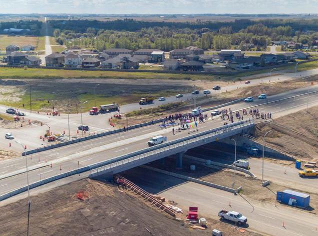 Delivering Large and Complex Infrastructure Projects Over the past six years, SaskBuilds has overseen the planning, procurement and delivery of four public-private partnership (P3) projects worth