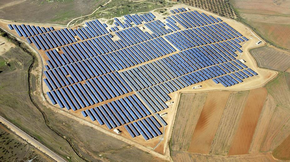 769% Senior Secured Notes Magacela Solar I, SAU Developed & executed (EPC) and sold by Solaria in 2008 Financed by two banks and generated ~ 0.