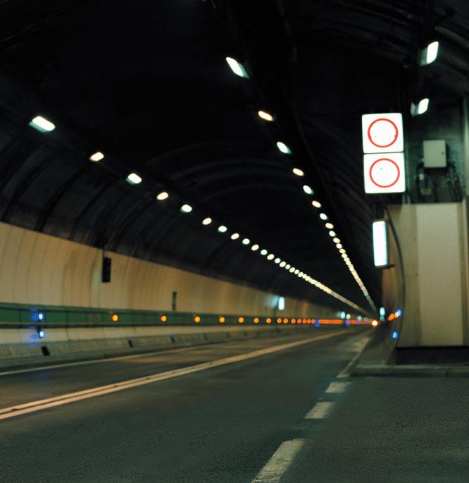 Milestones The Italian government establishes Autostrade-Concessioni e Costruzioni Autostrade SpA in 1950 Autostrade is privatised in 1999 and the place of the State is taken by a stable core of