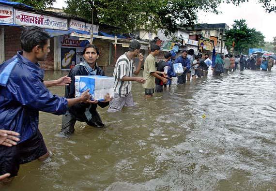 Floods India 24.