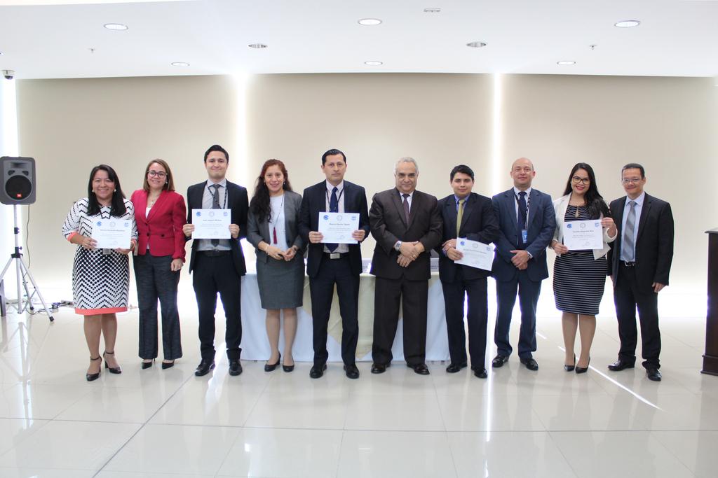 WORKSHOP ON NATIONAL ACCOUNTS FOR 2016 BASE YEAR CHANGE PROJECT Last September, a regional workshop was held in the facilities of the Central Bank of Honduras to support the training of 44