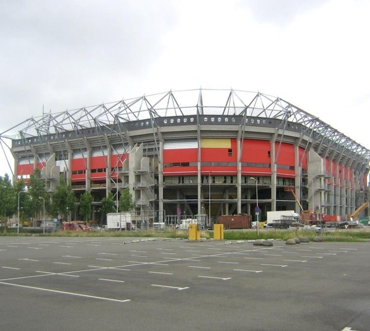 Claims example 1 Date 7/07/2011 Stadium: FC Twente stadium Grolsch Veste (Enschede -NL) Capacity: 30 206 Located: Built: 1997 1998 Cause
