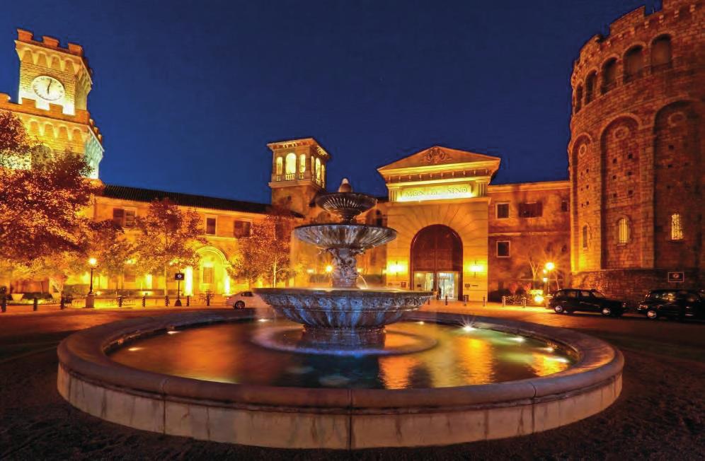 Montecasino Precinct Overview The Montecasino precinct is a premier mixed-use entertainment destination which includes gaming, leisure, retail, restaurant and hotel facilities The privé, in the main