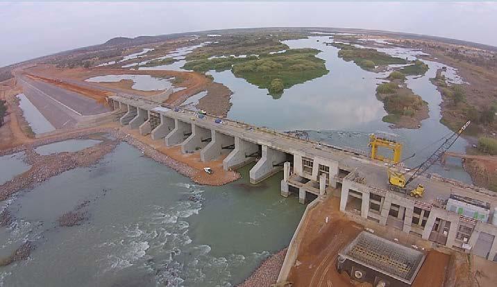 Monitoring Angola evolution Calueque dam, Angola Crucial region, but importance should decrease already in 2015 due to diversification strategy 57% of backlog contracted with private clients 115 Mn