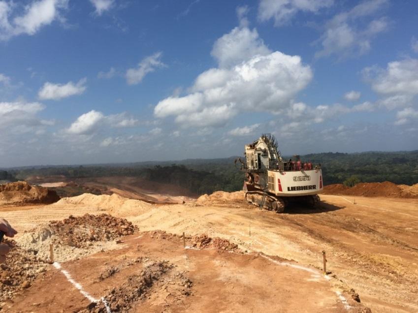 Investment Highlights 100% owner of Tucano, Brazil s third largest gold mine Tucano operation improving good physicals in the March 2016 quarter CY2016 production forecast of 145,000-160,000 ounces