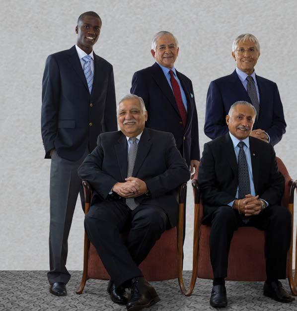 Pg 8 DIAMOND TRUST BANK KENYA LIMITED ANNUAL REPORT & FINANCIAL STATEMENTS 2011 The Board of Directors Seated (left
