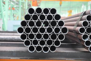 18E 5 03 06 09 12 15 18E 63% 26% 11% 5 Source: AISI, Images from WorldSteel, AMUSA