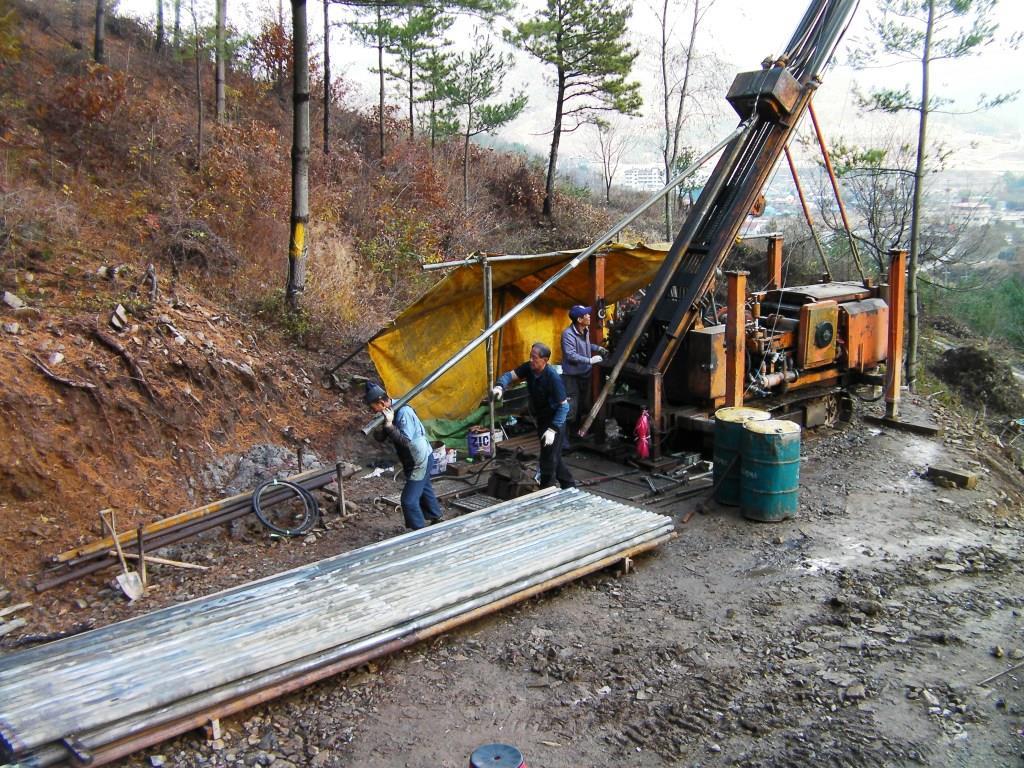program 4,000m diamond core program in progress Granted Mining Lease D3 Gold/Base Metals D1 Jinan (option to purchase 100%) - Includes historic Dongjin