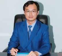 Mr. Dao Hong Chau Vice President Appointed in April 2004 holding a Master degree of Economics and currently being the Vice President of Vietnam Export Import Commercial Joint Stock Bank.