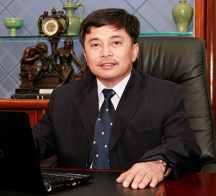 Mr. Nguyen Quang Thong Vice Board Chairman Mr. Nguyen Quang Thong was born in 1963 in Kien Giang. He is a Bachelor of Economics.