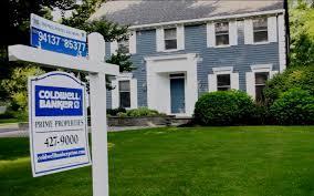 The Real Estate Market Private Homes Home sales prices were again strong in April, rising by 8.0 percent year-overyear in Nassau County, from $440,000 to $475,000.