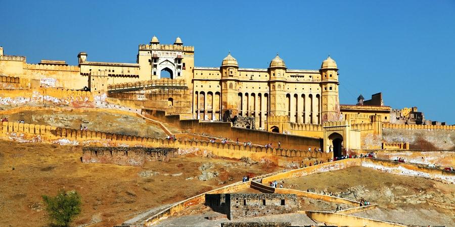Hotel, Delhi 1000 hrs - Transfer to Jaipur by Coach 1300 hrs - Stop over on the way 1600 hrs - Sight seeing of Wind Palace and Jal Mahal 1730 hrs - Check-in at Park Regis Hotel, Jaipur 1900 hrs -