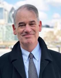 Appendix 2 SPEAKER PROFILE SEAN KIDNEY Chief Executive Officer and Co-founder Climate Bond Initiative (CBI) Sean Kidney is the CEO of the Climate Bonds Initiative, an international NGO working to