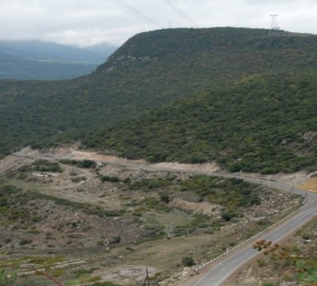 ARMENIA: LIFELINE ROAD NETWORK IMPROVEMENT PROJECT Challenge: Since the launch of the Lifeline Road Improvement Project (LRIP) in 2009, there have been noticeable improvements in both local