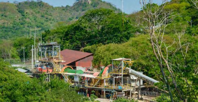 EL LIMON MINE: NICARAGUA Open Pit & Underground 38 GOLD PRODUCTION FY 2018: El Limon was NEAR THE LOW END of its revised production guidance range Q4 2018 11,893 oz 2018 ANNUAL GUIDANCE 3 50 Koz - 55