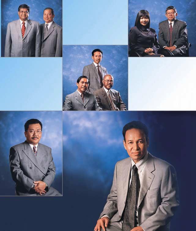 From left to right: YBhg Dato Hari Narayanan Govindasamy, Encik Abdul Majid Abdul Karim From left to right: Madam Tan Bee Lian, YB Dato Seri Dr Ting Chew Peh Board of Directors Standing: Encik Mat
