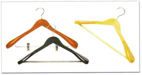 INTRODUCTION: Hanger Solution is complete retail store display & accessories solution. Hanger Solution is India s Largest and only wooden hanger manufacturer & supplier from India.