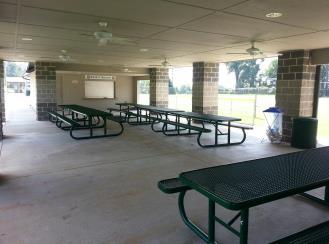 3 picnic tables o Seats 24-30 Athletic Field Fee Schedule Hammond Park or Dunwoody Springs Artificial Turf Fields Resident/Non Profit/Business Non-Resident $50.00/hr. Half Field $100.00/hr. Half Field $50.