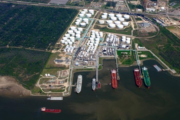 8 (1) Includes ~1 million barrels of storage capacity coming on-line in 1 st Quarter 2013, 3.