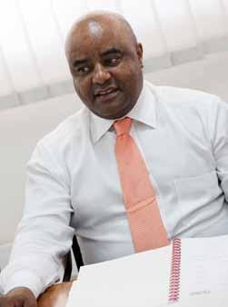 Annual Report 2011 Maelezo Mafupi kuhusu Wakurugenzi Duncan Matshoba (47) - South African (Non-Executive) BCom, BCompt (Hons), CTA Duncan Matshoba joined AfriSam as the Chief Financial Officer on 1