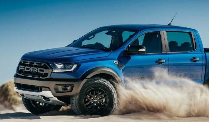 Quarter Highlights Revenue growth Solid Company EBIT Leadership in Trucks and SUVs NA launch of all-new Expedition and Lincoln