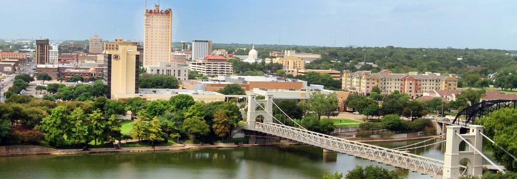 THE COMMUNITY Brimming with Texas history, economic opportunities, and cultural experiences, Waco, Texas, is ideally situated along the I-35 corridor, 90 miles south of Dallas and 100 miles north of