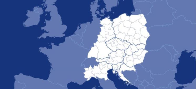CENTRAL EUROPE Program budget is around EUR 246 million ERDF Priority axis (P.A.) 1 - Cooperating on innovation to make CENTRAL EUROPE (CE) more competitive; P.A. 2 Cooperating on low-carbon strategies in CE; P.
