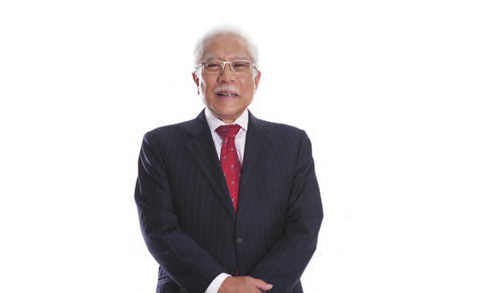 Land & General Berhad (5507-H) 7 Directors Profile DATO HJ ZAINAL ABIDIN PUTIH Independent Non-Executive Chairman Dato Hj Zainal Abidin Putih, a Malaysian male aged 71, was appointed as Chairman of