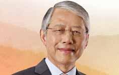 Mr Lee was also the chairman of the Singapore Labour Foundation from 1997 to 2002, deputy chairman of the People s Association from 1984 to 1991 and deputy managing director of the Petrochemical