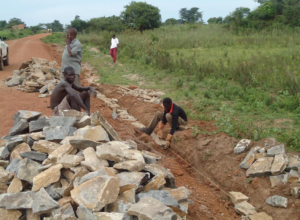 audit (July 2011), the rehabilitation of Kigumba Apodorwa Mboira road in the same district had been abandoned since the financial year 2008/2009.
