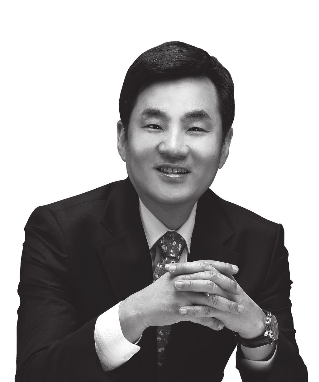 Message from CEO 08 09 Message from CEO HYUNDAI SECURITIES Annual Report 2013 CEO Greeting at General Shareholders Meeting Dear shareholders: I always appreciate your steadfast interest in and