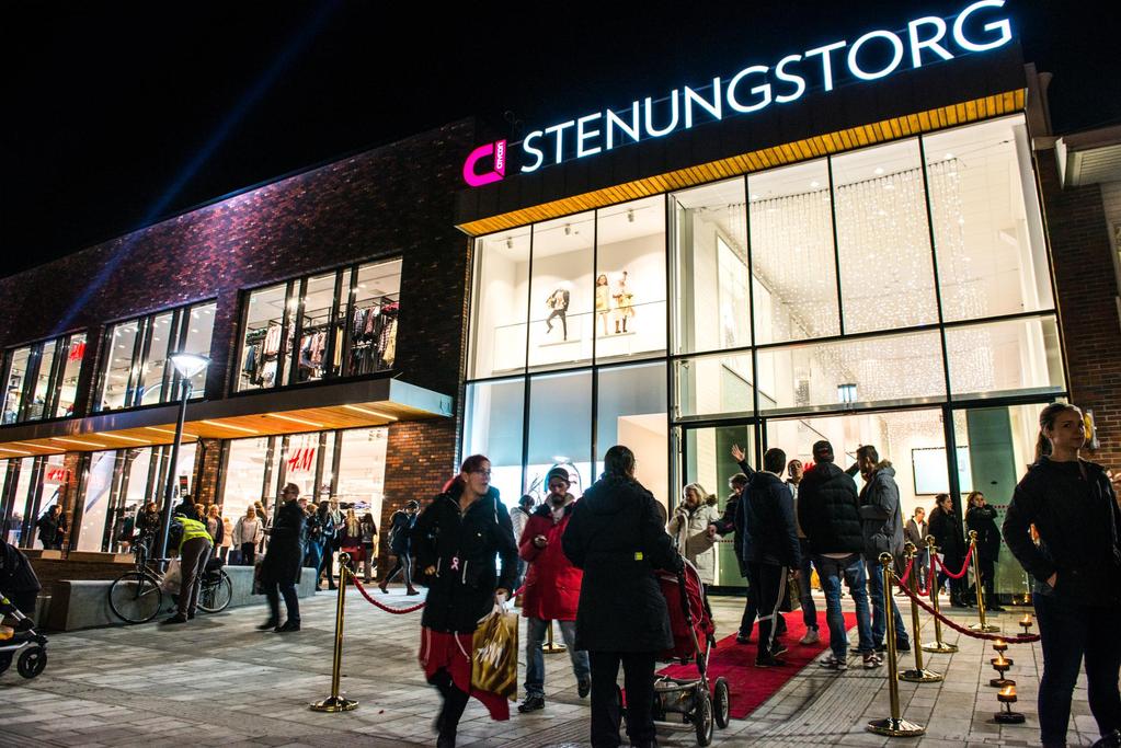 Stenungs Torg - phase 1 completed Phase 1 completed in Oct New main entrance