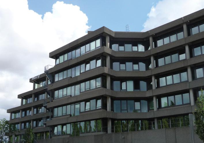 Concor Park, Munich Recently fully refurbished multi-let property, in which one of the key tenants had