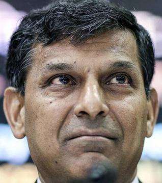 Slowdown in credit growth due to stress in public sector banks: Rajan OUR BUREAU MUMBAI, JULY 26: BUSINESSLINE RBI Governor Raghuram Rajan RBI chief says policy rate cuts alone cannot fix the