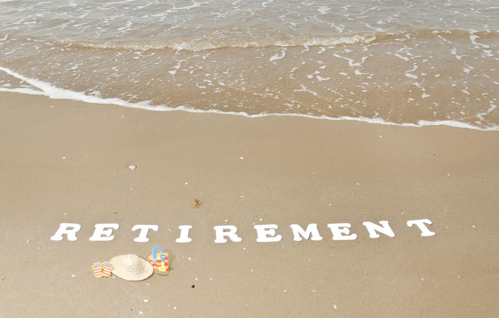 6-9 MONTHS BEFORE RETIREMENT: 4-6 MONTHS BEFORE RETIREMENT: Work on setting up a retirement income budget for your household. Continue to plan for your time after retirement.