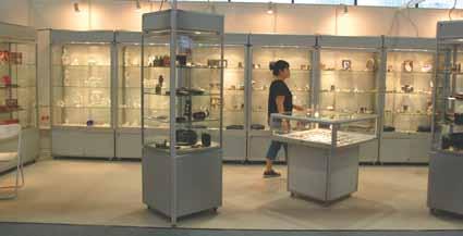 DISPLAY CABINET & EXHIBITION HIRE SOLUTIONS Make your next exhibition