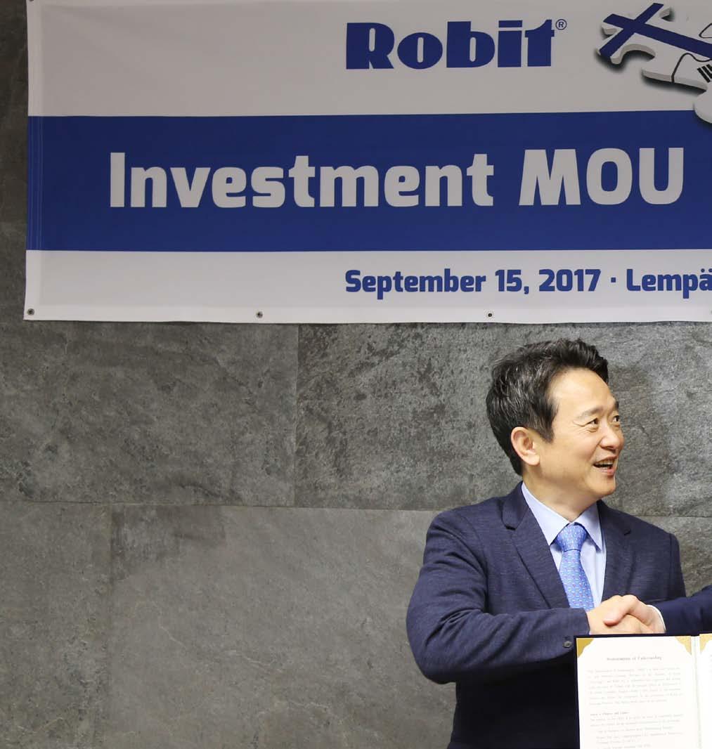 Governor of Gyeonggi-Do, Nam Kyung-Pil and Chairman, Harri Sjöholm on 15th September concerning signing ceremony of Robit Plc s major productional investment in the Foreign Investment area in