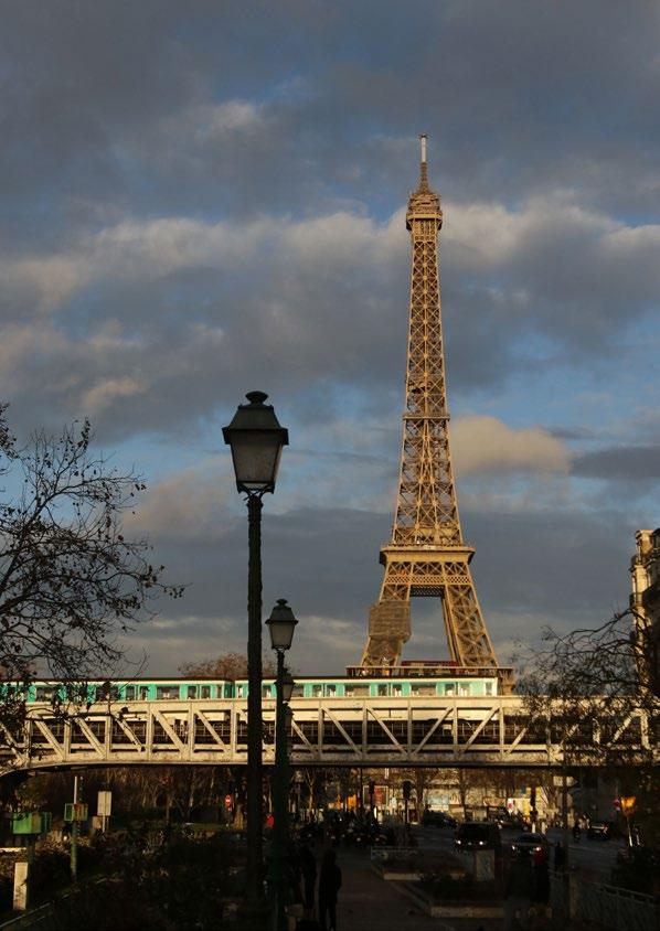 The Bank helps cities like Paris use renewable