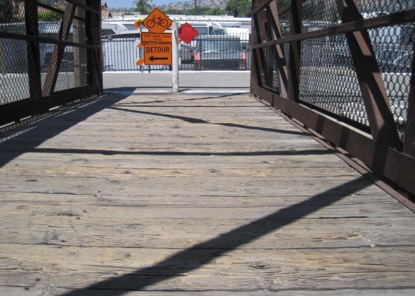 Trabuco Creek Footbridge Renovation CIP XXXXX Vicinity Map Project Schedule Construction completion