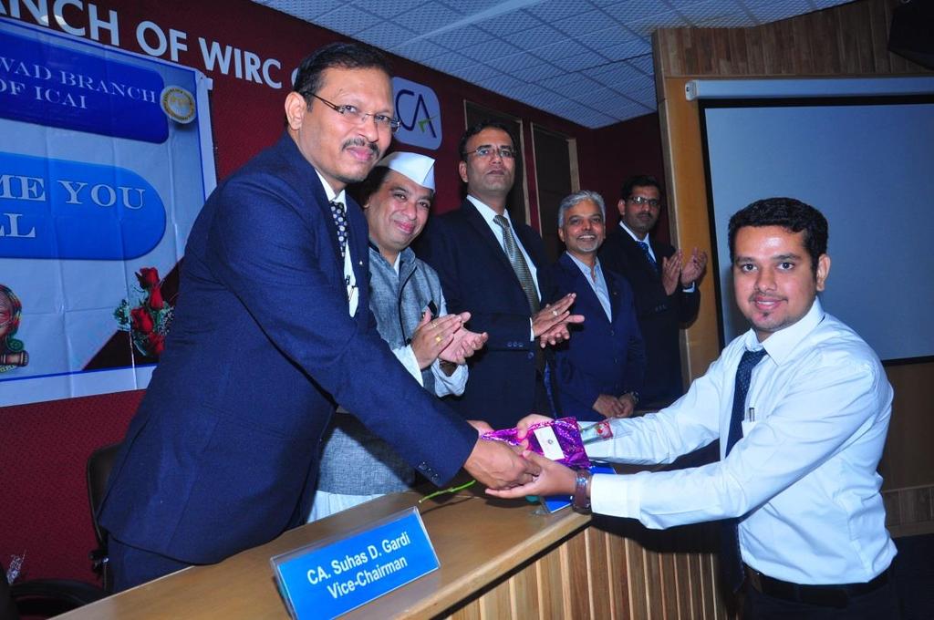 E NEWSLETTER AUG 2015 11 Felicitating New Chartered Accountants of May 2015 on 15 th