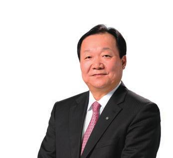 Chief Executive s Report YUE Yi Vice Chairman & Chief Executive In 2016, the global economy continued its mild growth pace while economic development on the Mainland reached a new normal and Hong