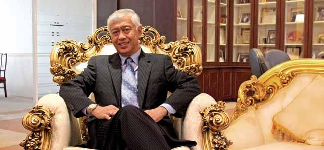 Directors Profile (continued) 10 Datuk Haji Abang Abdul Wahap Bin Haji Abang Julai Malaysian, aged 65, Independent Non-Executive Director.