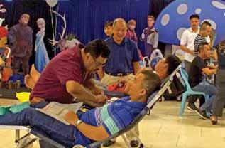 The main objective of organinsing blood donation campaign is to replenish the blood supply for the blood bank of Sarawak General Hospital to help those in need.