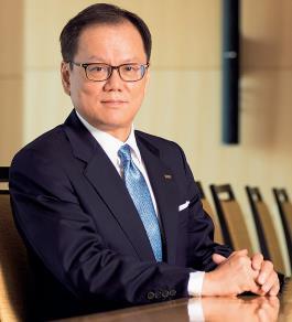 Interview with the New Group CEO Greetings The past fiscal year has been an eventful one for the Mizuho group as well as the world as a whole.