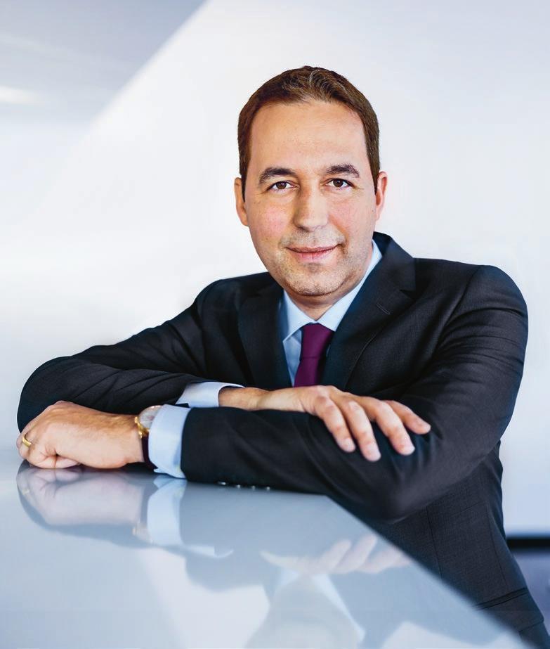 A conversation with the Group CEO A conversation with the Group CEO Swiss Re is rapidly evolving. Christian Mumenthaler explains his vision for the future.